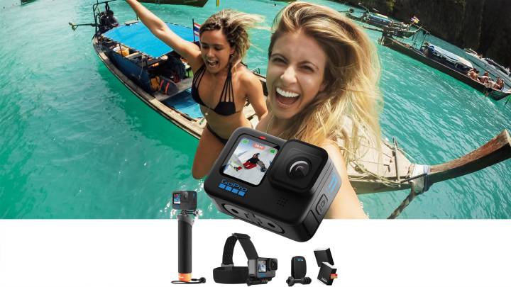 GoPro HERO11 Black + Accessories Bundle